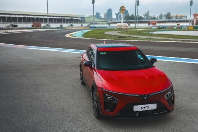 Giải mã sức hút VinFast VF 7 qua chia sẻ của những nhà thiết kế Việt