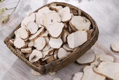 Thu hồi lô Bạch chỉ kém chất lượng tại 2 cơ sở trên phố Lãn Ông - Hà Nội