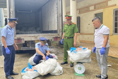 Lạng Sơn phát hiện và tiêu hủy nhiều hàng hóa không rõ nguồn gốc, xuất xứ