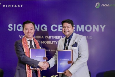 VinFast ký kết với RoadGrid để đẩy mạnh hạ tầng sạc và dịch vụ hậu mãi tại Ấn Độ