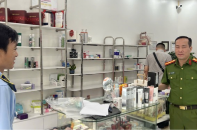 Hà Nội xử phạt hàng loạt doanh nghiệp mỹ phẩm vi phạm, yêu cầu siết chặt công tác hậu kiểm