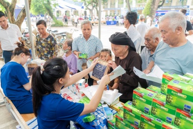 Long Châu chung tay cùng xã Minh Châu, điểm khởi đầu chăm sóc sức khỏe toàn dân