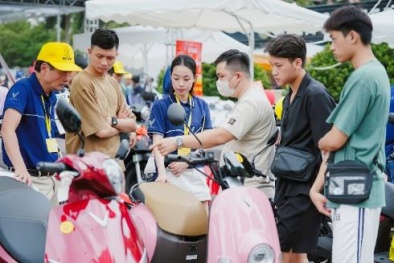 Người dùng bán Piaggio Vespa đổi VinFast Feliz Neo: Cảm giác lái sướng, chi phí sử dụng tiết kiệm