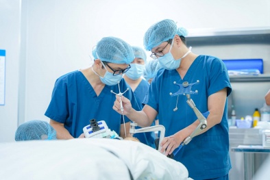 Vinmec tiên phong điều trị động kinh bằng Robot định vị thần kinh hàng đầu thế giới