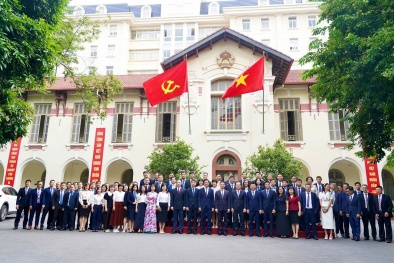 Quản lý viễn thông theo xu thế đổi mới và toàn diện hơn