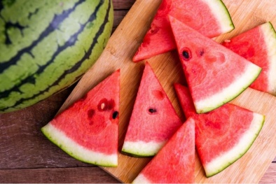 Ăn dưa hấu sai cách: Lợi bất cập hại!