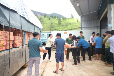 Tiếp tục hỗ trợ đến người dân bị ảnh hưởng bởi mưa lũ tại tỉnh Điện Biên