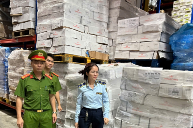 Phát hiện gần 16 tấn xương lợn đông lạnh đã quá hạn tại Công ty Thực phẩm Quỳnh Hương