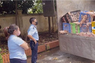 Hà Nội phát hiện hơn 2 tấn mỡ và da bò không rõ nguồn gốc có dấu hiệu hư hỏng, bốc mùi