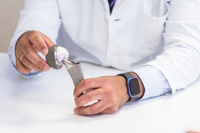 Tiêu chuẩn mới về đánh giá độ bền của khớp hông nhân tạo