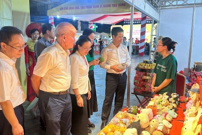 Hà Nội: Hơn 100 doanh nghiệp tham gia Hội chợ hàng hóa, sản phẩm Xanh vì người tiêu dùng 2025