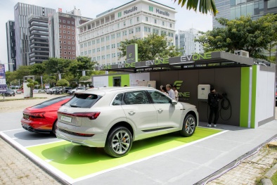 Hà Nội đẩy nhanh hoàn thành quy chuẩn trạm sạc điện vào tháng 11/2025