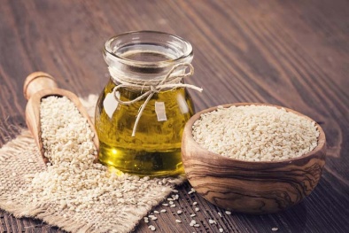 Dầu mè trong khẩu phần ăn của trẻ: Lợi ích và những lưu ý quan trọng cho cha mẹ