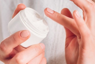 Thu hồi và tiêu hủy hàng loạt mỹ phẩm kém chất lượng của Công ty Đăng Dương