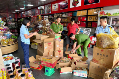 Phát hiện hàng loạt bánh Trung thu nhập lậu tại nhiều địa phương, nguy cơ ảnh hưởng sức khỏe