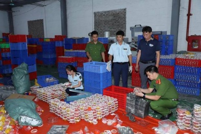 Kẹo, thạch bẩn: Hiểm họa ngọt ngào 