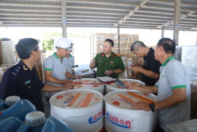 Quảng Ninh triệt phá đường dây buôn lậu hàng gia công quy mô lớn qua cửa khẩu 