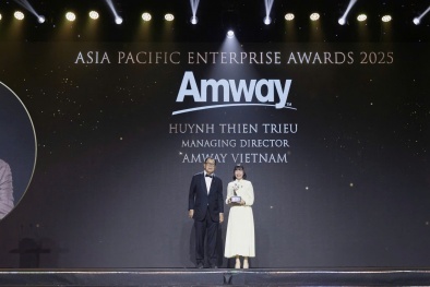 Tổng Giám đốc Amway Việt Nam nhận giải thưởng Doanh nhân xuất sắc Châu Á 2025