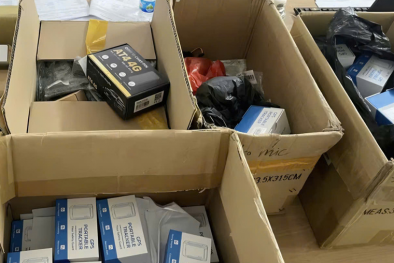 Hà Nội thu giữ hơn 300 thiết bị định vị nhập lậu, tiềm ẩn rủi ro an ninh