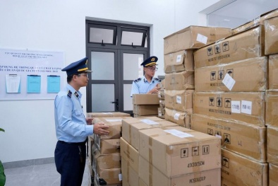 Thu giữ lượng lớn mỹ phẩm kém chất lượng, không rõ nguồn gốc xuất xứ 