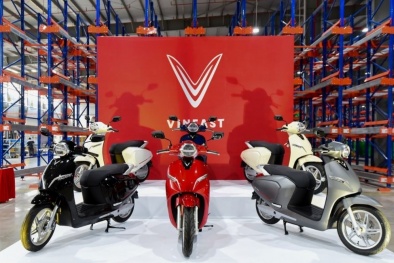 VinFast đạt sức mạnh 'song mã': Thống trị ôtô, bứt phá xe máy điện