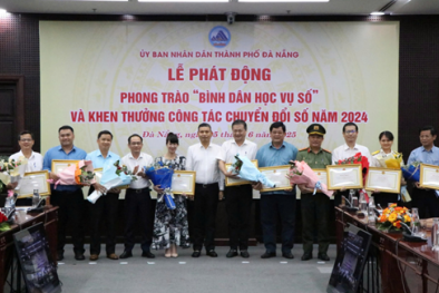 Lan tỏa phong trào 'Bình dân học vụ số' - khơi dậy khát vọng học và làm chủ công nghệ