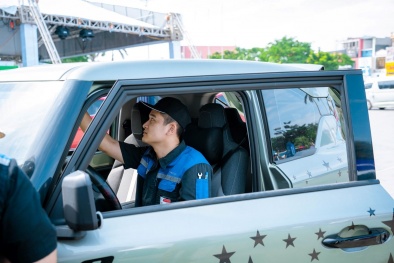 Chủ xe điện nói về dịch vụ hậu mãi của VinFast: 'Mua xe chỉ là khởi đầu, còn lại VinFast lo'