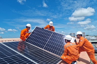 Đề xuất xử phạt nếu lắp điện mặt trời mái nhà không thông báo