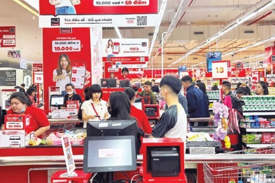 Tiêu dùng cuối năm tăng mạnh: Cơ hội lớn nhưng rủi ro không nhỏ cho doanh nghiệp