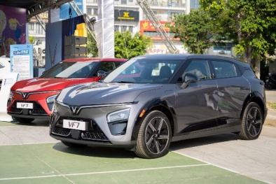 Người dùng kể chuyện mua VinFast VF 7: Đẹp, thích, chốt và xuống tiền