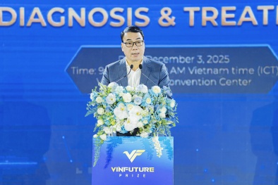 Nhà khoa học VinFuture hé lộ 'vũ khí của tương lai' trong cuộc đối đầu với kháng kháng sinh và ung thư