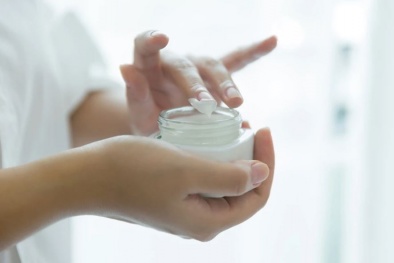 Mỹ phẩm ‘sai công thức’: Khoảng trống quản lý đang bị lợi dụng?