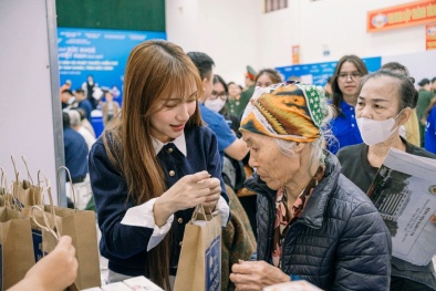 Tự hào phục vụ 33 triệu khách hàng, đưa dịch vụ y tế công bằng, hiện đại đến mọi miền Tổ quốc