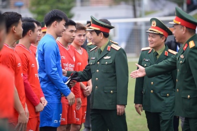 Đại tướng Phan Văn Giang, Bộ trưởng Bộ Quốc phòng gặp mặt, động viên CLB Thể Công - Viettel