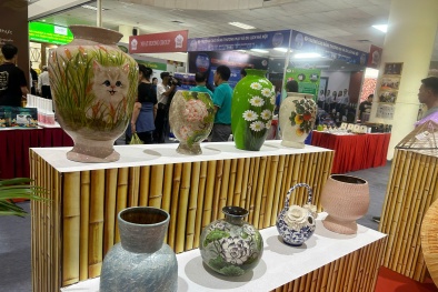 Ngành thủ công mỹ nghệ Thủ đô - Sáng tạo, đổi mới xúc tiến thương mại để vươn ra thế giới