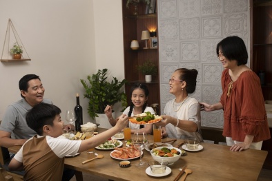 'Lịch Tết Hôm nay' và góc nhìn mới: Tết không nằm ở ngày tháng, mà ở phút giây bên nhau