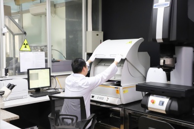 Xuân của ngành ‘cầm cân nảy mực’ 