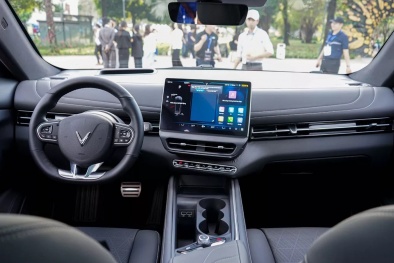 VinFast VF7 Eco có mức giá ra sao sau loạt khuyến mãi mới?