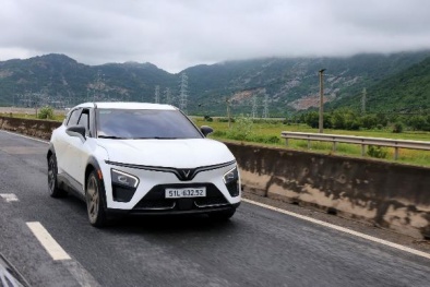 VinFast VF 7: Lựa chọn của người thích xe thể thao nhưng vẫn muốn chi phí dễ chịu