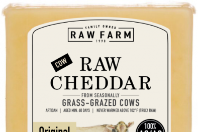 Thu hồi phô mai sữa tươi RAW FARM do nghi nhiễm E.coli