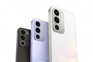 Realme C100 ra mắt: Sở hữu pin 8000mAh, camera chính 50MP tích hợp AI