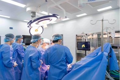 Khám phá robot AI giúp bệnh nhân đi lại sau 3 giờ phẫu thuật thay khớp gối tại Vinmec Hải Phòng