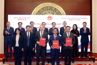 Vietjet và SPDB Financial Leasing ký kết thoả thuận tài trợ thuê mua 10 tàu bay Comac