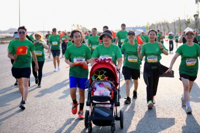 Hơn 1.000 người 'nhuộm xanh' Cần Giờ, háo hức trải nghiệm và 'săn' cơ hội sở hữu Vinhomes Green Paradise