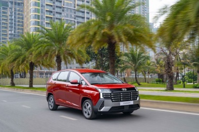 Hyundai Tucson dẫn đầu doanh số, Hyundai bán gần 4.000 xe trong tháng 4