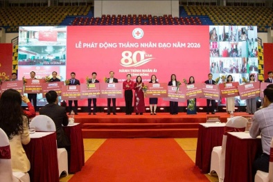 SeABank ủng hộ 10 tỷ đồng hưởng ứng Tháng Nhân đạo năm 2026