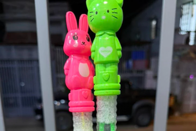 Cảnh báo đồ chơi bong bóng xà phòng nguy cơ gây hại sức khỏe trẻ nhỏ