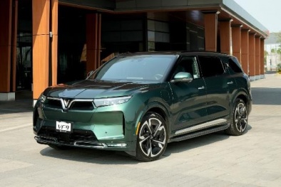 Giới chuyên gia ‘ngả mũ’ trước VinFast VF 9 - SUV full-size nhưng linh hoạt, lăn bánh chỉ 1,3 tỷ đồng