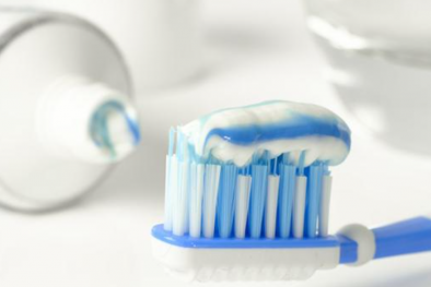 Trung Quốc lần đầu sửa đổi tiêu chuẩn quốc gia bắt buộc về thành phần kem đánh răng