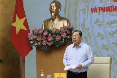 Buôn lậu, hàng giả diễn biến phức tạp trên không gian mạng
